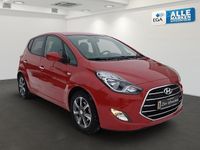 Gebraucht Hyundai i20 Space 125 PS (91 kW) 2019 Rot Van / Kleinbus