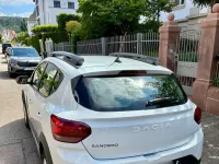Usado Dacia Sandero Expression 101 CV (74 kW) 2023 Blanco Utilitario