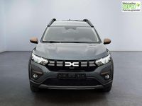 Neu Dacia Jogger Extreme 101 PS (74 kW) 2025 Zeder grün metallic Van / Kleinbus