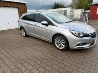 Gebraucht Opel Astra 136 PS (100 kW) 2019 Silber Kombi