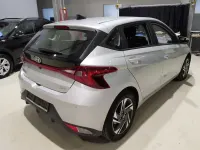 Gebraucht Hyundai i20 101 PS (74 kW) 2022 Silber Kleinwagen