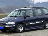 Usado Ford Windstar 147 HP (108 kW) 2000 Azul Monovolume