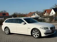 Gebraucht BMW 525 Sport Line 218 PS (160 kW) 2013 Weiß Kombi