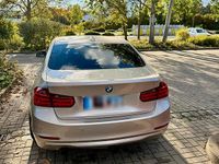 Gebraucht BMW 316 136 PS (100 kW) 2012 Gold Limousine