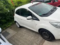 Gebraucht Ford Ka 75 PS (55 kW) 2012 Weiß Kleinwagen
