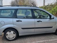 Usata Ford Focus 75 CV (55 kW) 2004 Argento Station wagon