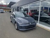 Gebraucht VW Golf VIII Life 150 PS (110 kW) 2025 Grau Limousine