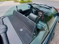Gebraucht Mercedes E220 150 PS (110 kW) 1997 Grün Cabrio