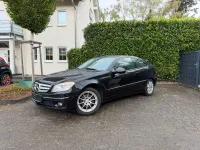 Gebraucht Mercedes CLC180 143 PS (105 kW) 2009 Obsidianschwarz  metalliclack Coupé