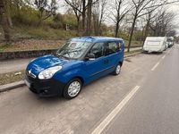 Second-hand Opel Combo 90 CP (66 kW) 2016 Albastru Monovolum