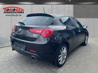 Gebraucht Alfa Romeo Giulietta Turismo 175 PS (128 kW) 2015 Etna schwarz) (schwarz Kleinwagen