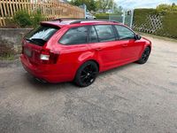Gebraucht Skoda Octavia RS 184 PS (135 kW) 2015 Rot Kleinwagen
