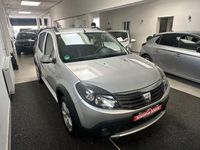 Gebraucht Dacia Sandero Stepway 84 PS (61 kW) 2011 Silber Limousine
