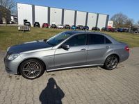 Gebraucht Mercedes E220 Avantgarde 170 PS (125 kW) 2012 Grau Limousine