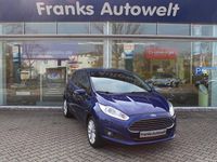Gebraucht Ford Fiesta Titanium 101 PS (74 kW) 2015 Blau Kleinwagen