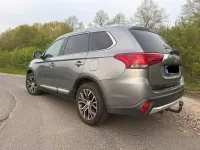 Gebraucht Mitsubishi Outlander 150 PS (110 kW) 2018 Grau SUV