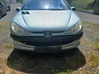 Gebraucht Peugeot 206 75 PS (55 kW) 2002 Silber Kleinwagen