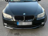 Gebraucht BMW 320 170 PS (125 kW) 2010 Schwarz Coupé