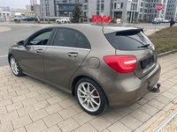 Gebraucht Mercedes A220 170 PS (125 kW) 2013 Grau Limousine