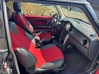 Second-hand Mini ONE 90 CP (66 kW) 2004 Negru Hatchback