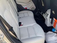 Gebraucht Mercedes B200 156 PS (114 kW) 2014 Silber Van / Kleinbus