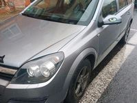 Gebraucht Opel Astra 80 PS (58 kW) 2006 Silber Kombi