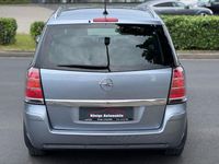 Gebraucht Opel Zafira Edition+ 150 PS (110 kW) 2006 Silber Van / Kleinbus