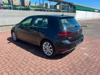 Gebraucht VW Golf VII Comfortline 110 PS (80 kW) 2017 Schwarz Limousine