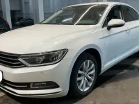 Gebraucht VW Passat Comfortline 150 PS (110 kW) 2015 Weiß Limousine