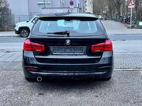 Gebraucht BMW 318 Advantage 150 PS (110 kW) 2017 Schwarz ii Kombi