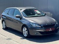 Gebraucht Peugeot 308 Active 131 PS (96 kW) 2017 Grau Kombi