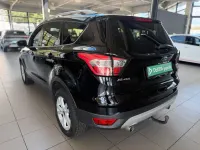 Gebraucht Ford Kuga Cool & Connect 150 PS (110 kW) 2017 Schwarz SUV