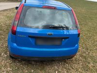 Gebraucht Ford Fiesta 60 PS (44 kW) 2002 Blau Kleinwagen