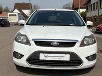 Gebraucht Ford Focus Titanium 145 PS (106 kW) 2009 Weiß Limousine