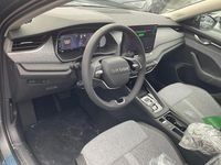 Neu Skoda Octavia Selection 150 PS (110 kW) 2025 Stahl grau Kombi