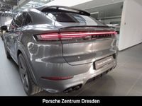 Gebraucht Porsche Cayenne 470 PS (345 kW) 2022 Grau SUV