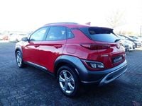 Gebraucht Hyundai Kona Trend 120 PS (88 kW) 2023 Rot SUV