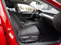 gebraucht VW Passat Variant 2.0 TDI Business DSG P-Dach Navi AHK