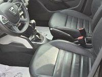 Gebraucht Dacia Duster Prestige 131 PS (96 kW) 2020 Perlmuttschwarz (metallic) SUV