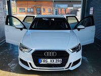 Gebraucht Audi A3 Ambiente 150 PS (110 kW) 2018 Weiß Limousine