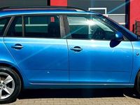 Gebraucht Skoda Fabia 75 PS (55 kW) 2014 Blau Kombi