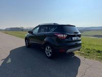 Gebraucht Ford Kuga Titanium 179 PS (131 kW) 2018 Schwarz SUV
