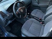 Gebraucht VW Polo Basis 64 PS (47 kW) 2003 Blau Limousine