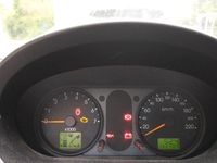 Gebraucht Ford Fiesta 80 PS (58 kW) 2002 Silber Kleinwagen