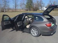 gebraucht BMW 530 xDrive Tour. Luxury. HUD. Pan. AHK. SH. AHK. Voll