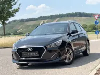 Gebraucht Hyundai i30 Trend 116 PS (85 kW) 2020 Schwarz Kombi