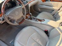 Gebraucht Mercedes E350 272 PS (200 kW) 2005 Blau Limousine
