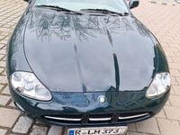 Gebraucht Jaguar XK8 298 PS (219 kW) 2002 Grün Coupé