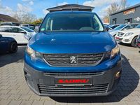 Gebraucht Peugeot Partner Premium 75 PS (55 kW) 2019 Blau Van / Kleinbus