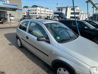 Gebraucht Opel Corsa 58 PS (42 kW) 2001 Silber Kleinwagen